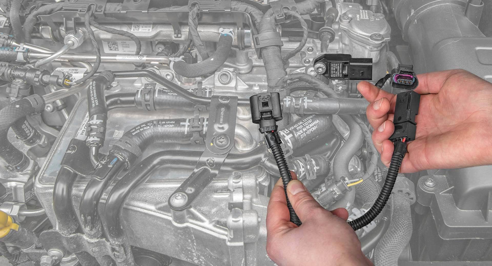 Turbo-boost pressure sensor (B)